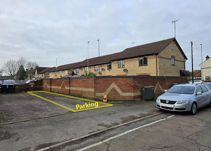 Jasmin\'S House, 2 Bedroom House, Private Parking